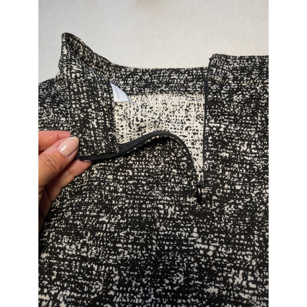 Y2K New York & Company Black White Textured Lace Waist Cap Sleeve Blouse XS - Picture 5 of 5